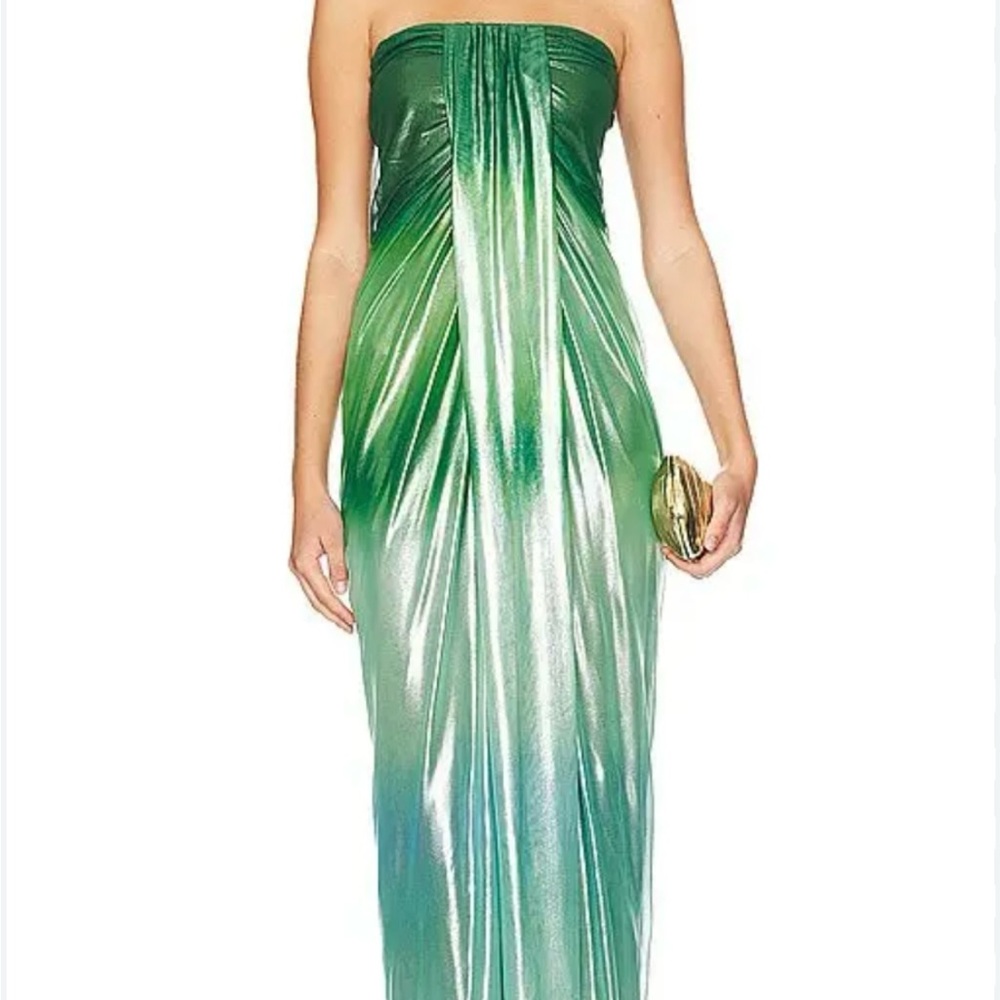 Elegant Green Strapless Gown
